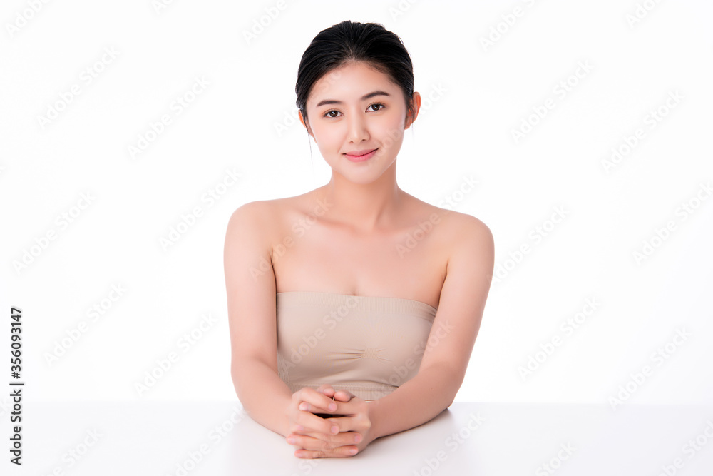 Beautiful Young Asian Woman with Clean Fresh Skin. Face care, Facial treatment, Cosmetology, beauty and healthy skin and cosmetic concept, woman beauty skin isolated on white background