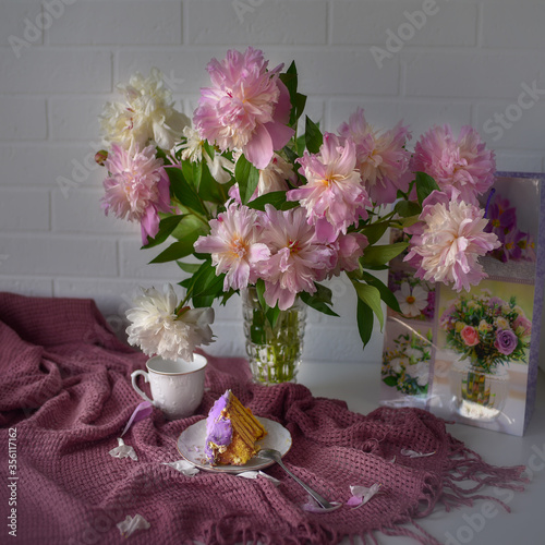 
peonies, cup, cake