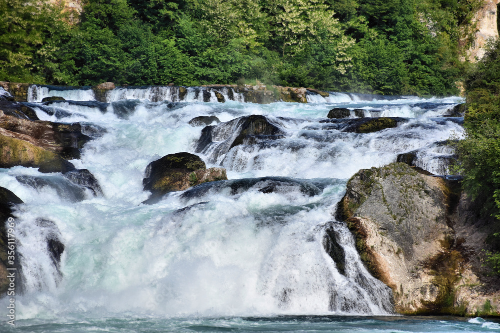 Rheinfall bei Schaffhausen in der Schweiz 20.5.2020 Rheinfall bei Schaffhausen in der Schweiz 20.5.2020