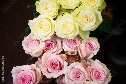 pink roses bouquet