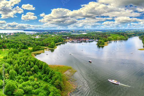 Dekoracja na wymiar mazury-kraina-tysiaca-jezior-w-polnocno-wschodniej-polsce