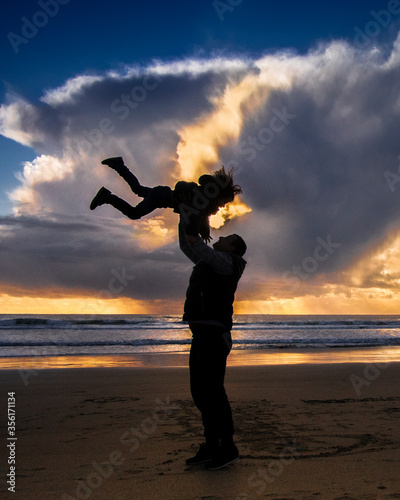 Atardecer padre e hijo