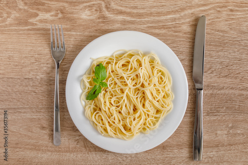 Spaghetti on a plate top view