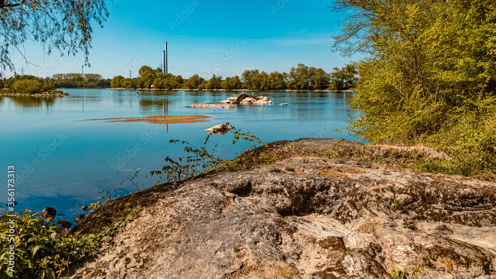 Fototapeta premium Beautiful spring view with reflections at Pleinting, Danube, Bavaria, Germany