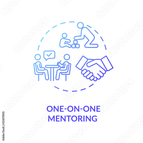 On on one mentoring concept icon. Traditional mentorship model. Professional development with personal trainer idea thin line illustration. Vector isolated outline RGB color drawing
