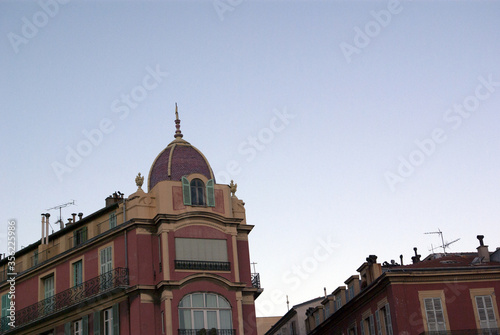 VIEILLE ARCHITECTURE FRANCAISE