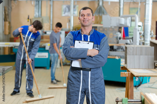 floor care and cleaning services in factory photo