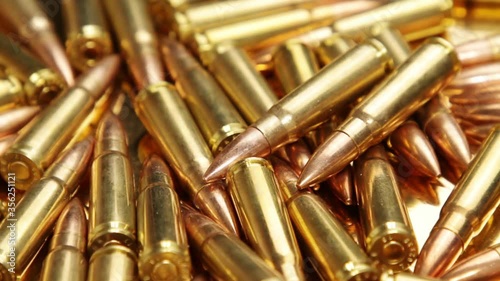 Rotating golden rifle ammunition