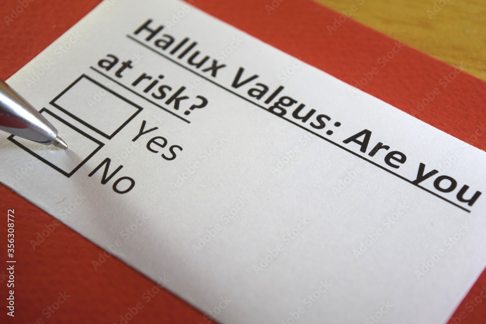 One person is answering question about hallux valgus. One person is answering question about hallux valgus.