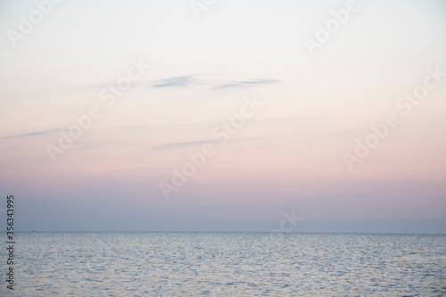 Sky above the sea photo 