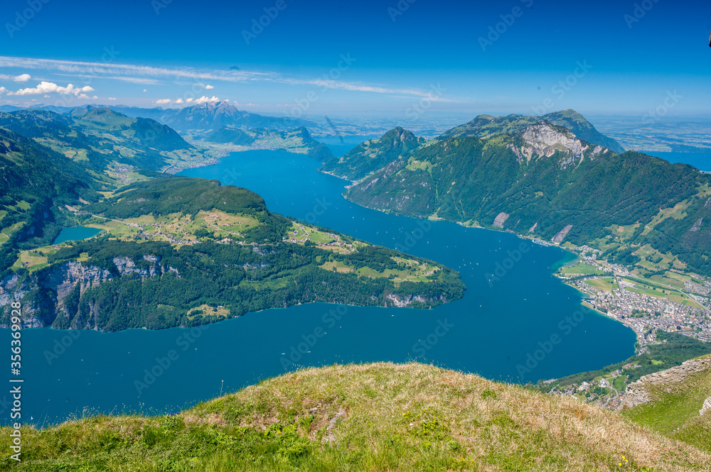 Wiege der Schweiz mit Rütli, Vierwaldstättersee und Brunnen