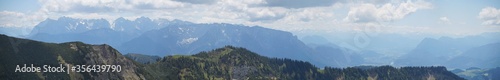 Chiemgauer Berge und Kaisergebirge photo