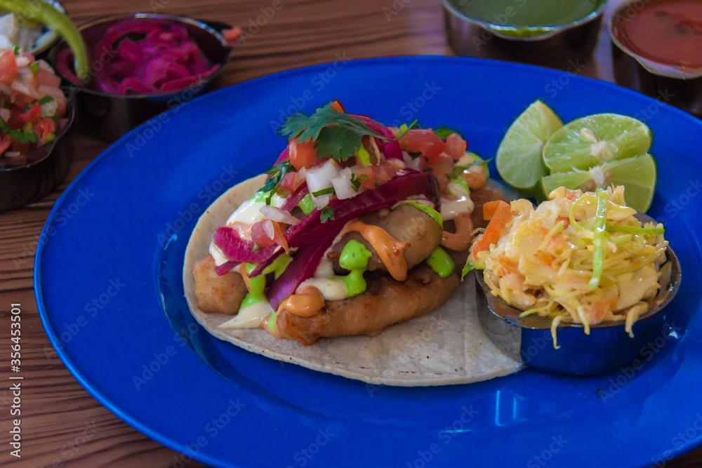 authentic mexican shrimp and fish tacos 