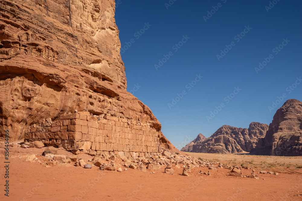 Fototapeta premium Lawrence House Ruin at Wadi Rum Dessert, Jordan