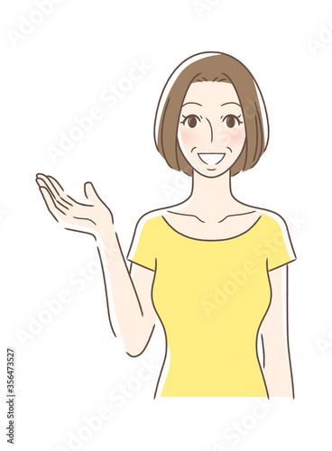 笑顔で手を差し出す正面向きの女性
