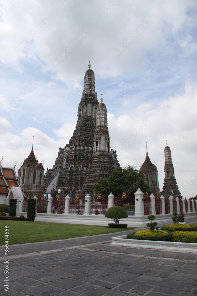 Fototapeta premium wat phra si sanphet in ayutthaya