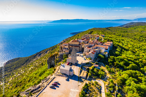 Obraz na płótnie Beautiful small town Lubenice on Cres island, aerial view. Cres, Croatia w salonie
