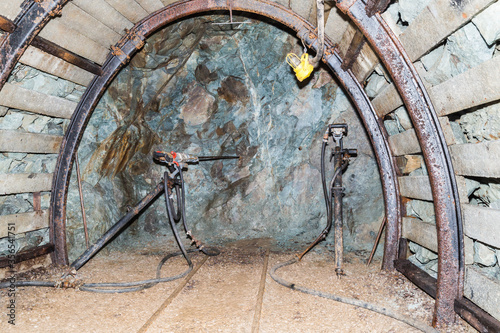 Fotografie, Obraz Drilling in mine with hand tools .