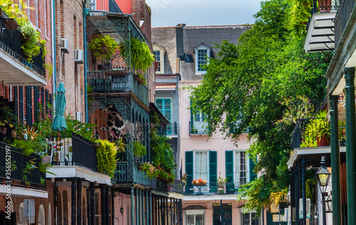 Canvastavla French Quarter Architecture on Decatur Street, French Quarter, New Orleans,Louisiana
