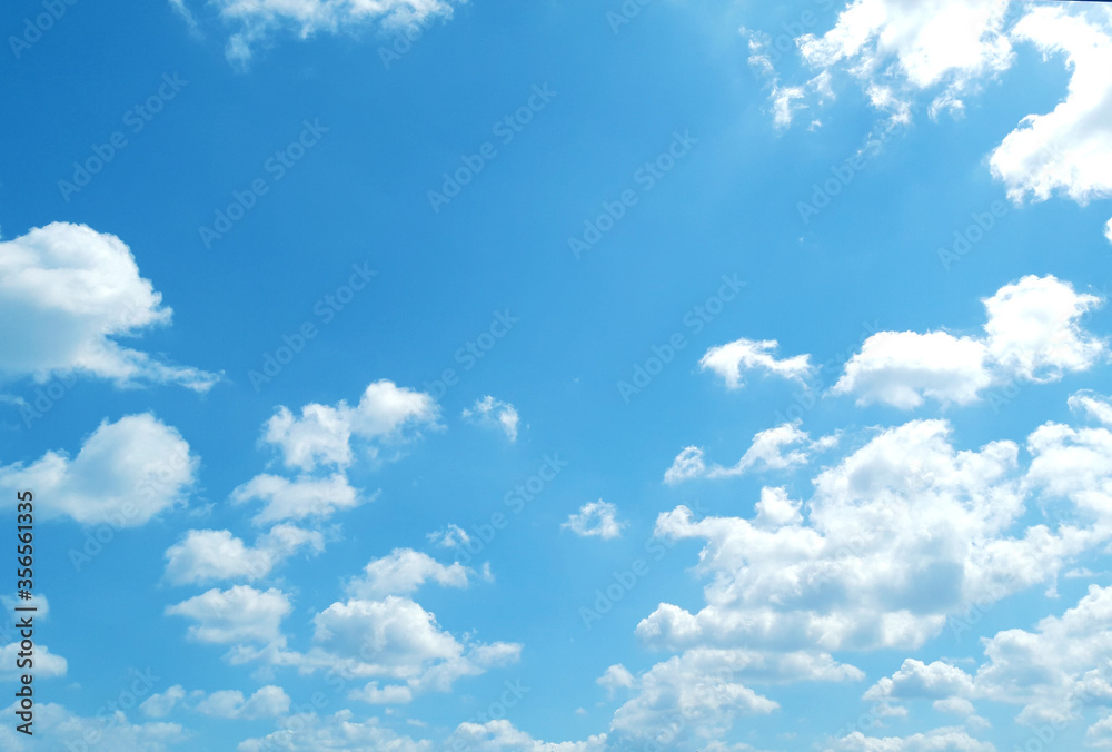 Naklejka premium Piękne chmury używane w grafice w różnych pracach