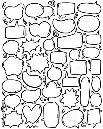 0103 hand drawn background Set of cute speech bubble in doodle style