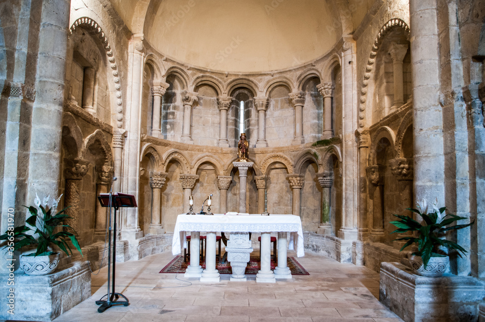 Interior of the apse of the Church of Santa Maria de Siones
