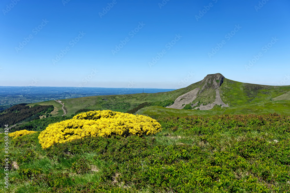 La Banne D Ordanche Murat le Quaire Massif Du Sancy Puy De D me la-banne-d-ordanche-murat-le-quaire-massif-du-sancy-puy-de-d-me