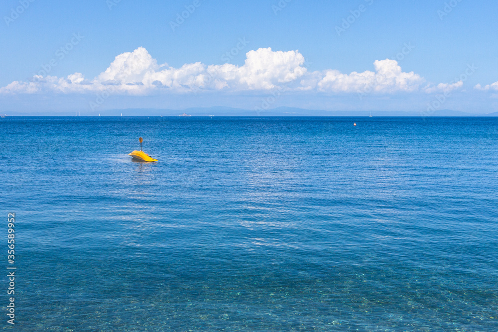  sea coast travel by sea kayaks