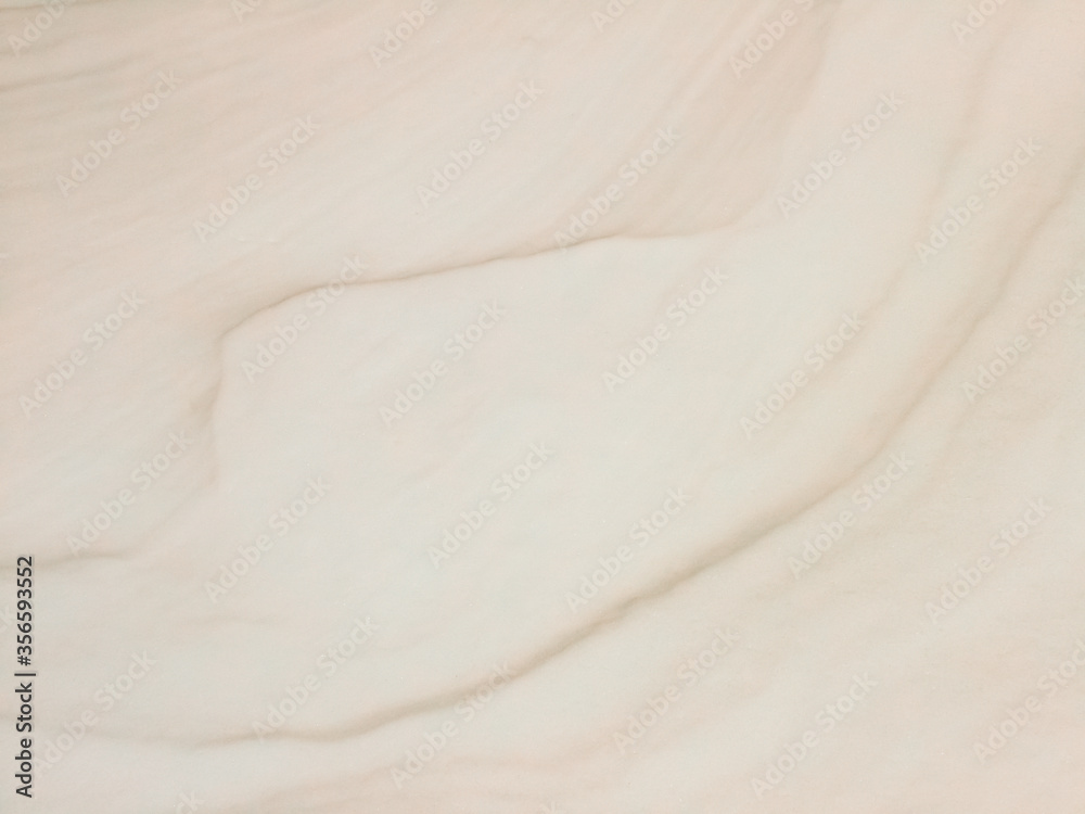 Obraz premium Shadows and patterns on the surface of snow 1