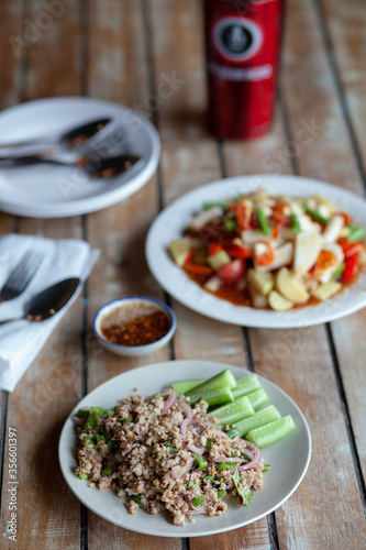 "Larb "Northeastern Thai food Made from minced pork and various vegetables Tart and spicy