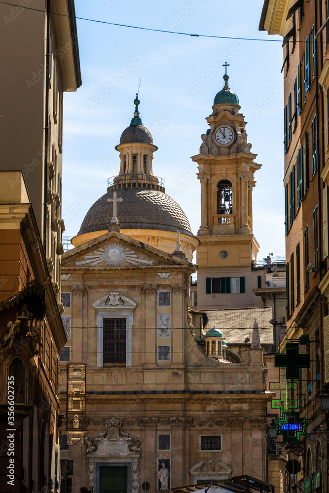 streets and houses of Genova