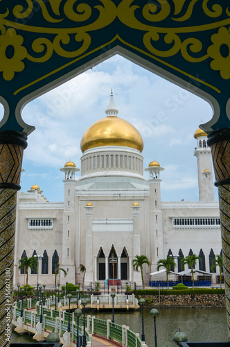 Architecture of Masjid Sultan Omar Ali Saifuddin Mosque in Bandar Seri Begawan, Brunei Darussalam. 