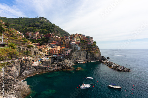 views, landscapes and the city around Manarola