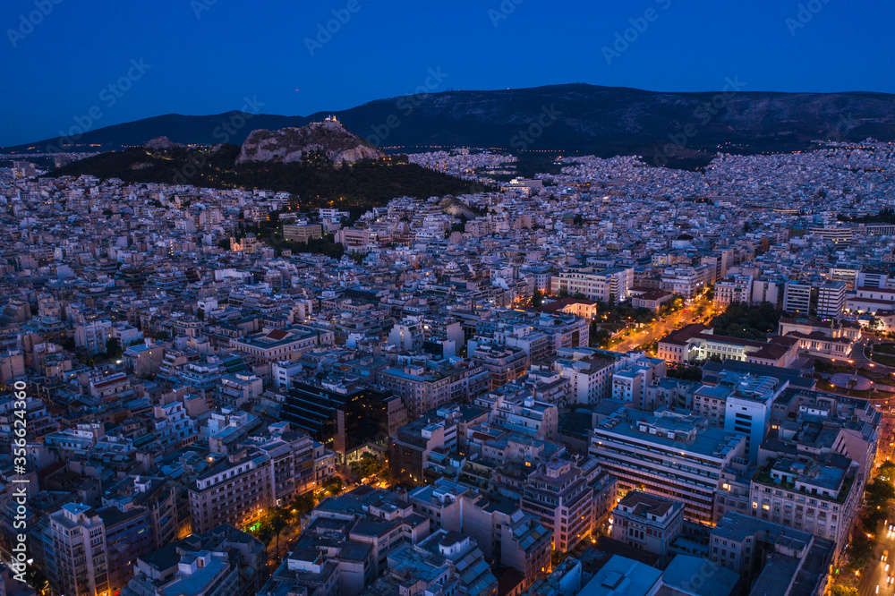 Obraz premium Athens city Acropolis view at twilight time, Greece