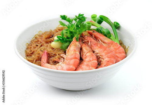 Casseroled shrimps with glass noodles or Shrimp Potted