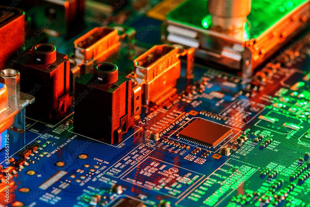 Obraz premium Electronic circuit board close up.