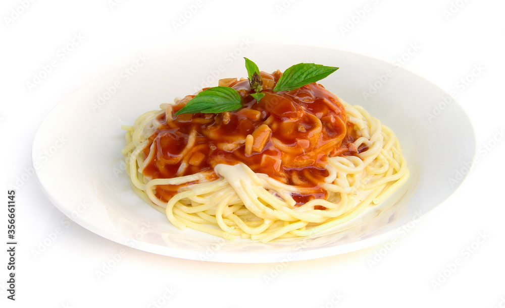 Spaghetti Bolognese with tomato sauce and fresh basil Spaghetti Bolognese with tomato sauce and fresh basil