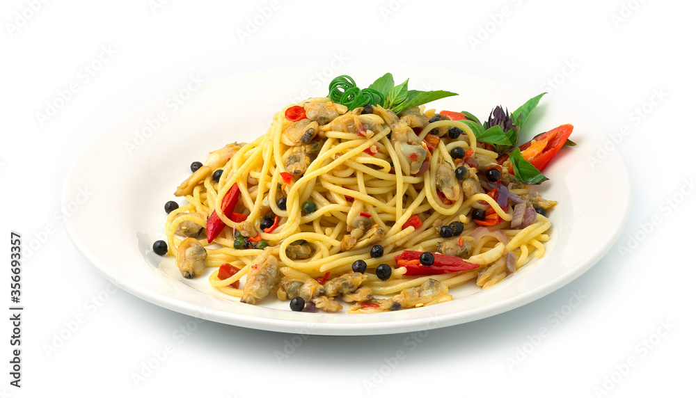 Spaghetti Spicy with Baby Clams Thai Food Style