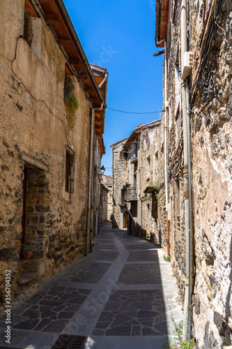 Medieval village of Castefollit de la Roca, Catalonia, Spain © alzamu79