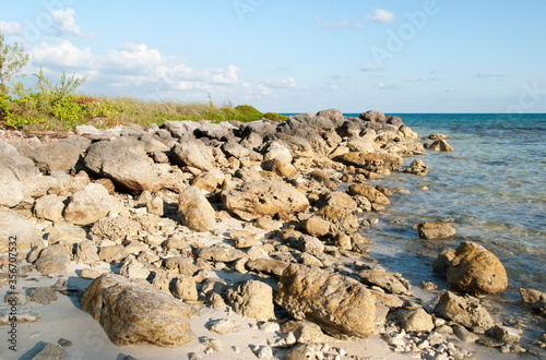 Photography Grand Bahama Island Rocky Taino Beach