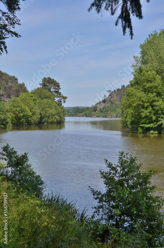 L   le aux pies  Redon  Canal de Nantes    Brest  rivi  re l Oust  Bretagne  west of France