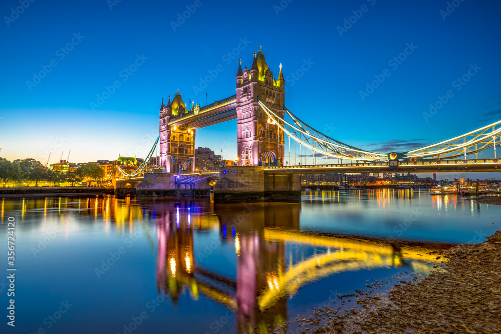 Tower Bridge at dawn in London