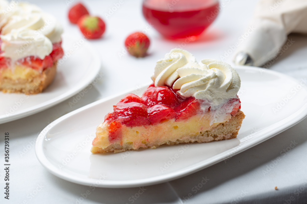 Strawberry fresh cake Strawberry fresh cake