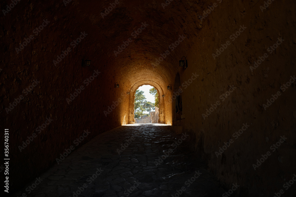 Obraz premium light at the end of tunnel