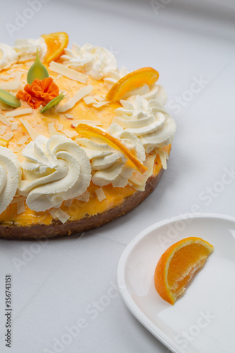 Orange tart cake