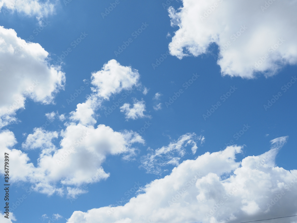 Obraz premium blue sky with clouds background