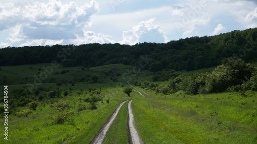 road to the mountains