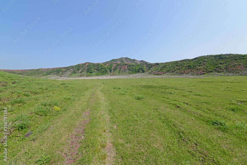 Fototapeta premium 阿蘇の草千里 熊本県阿蘇