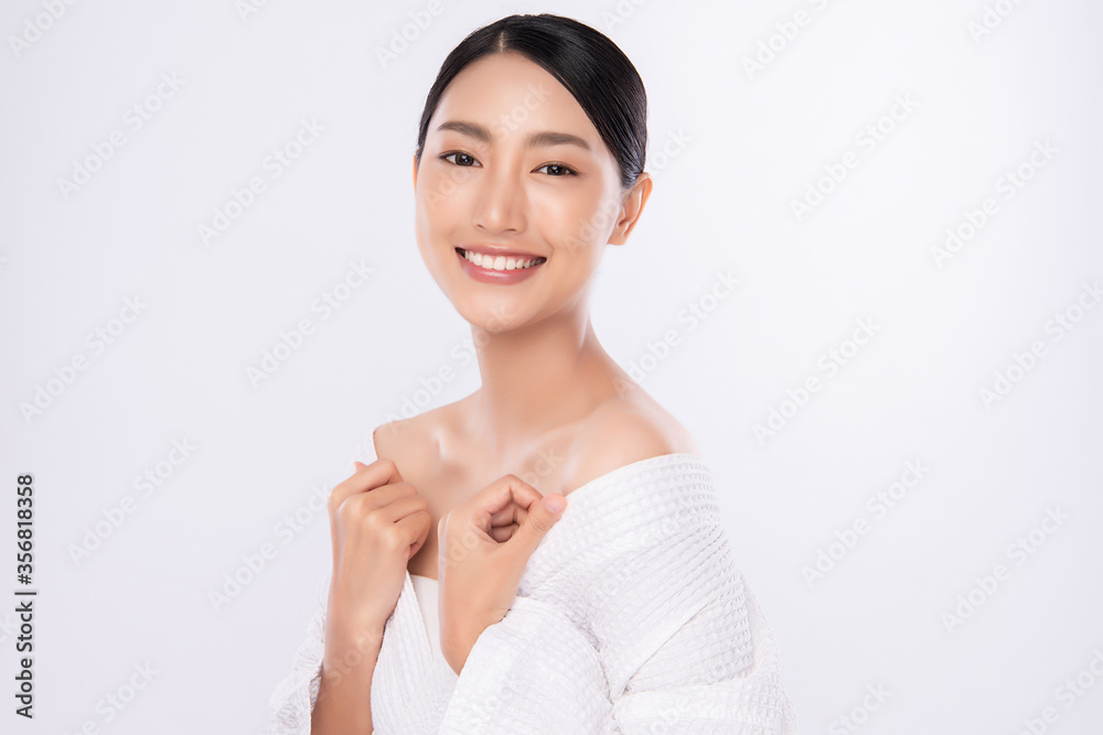Beautiful Young Asian Woman touching her body with fresh Healthy Skin, isolated on white background, Beauty Cosmetics and Facial treatment Concept Beautiful Young Asian Woman touching her body with fresh Healthy Skin, isolated on white background, Beauty Cosmetics and Facial treatment Concept