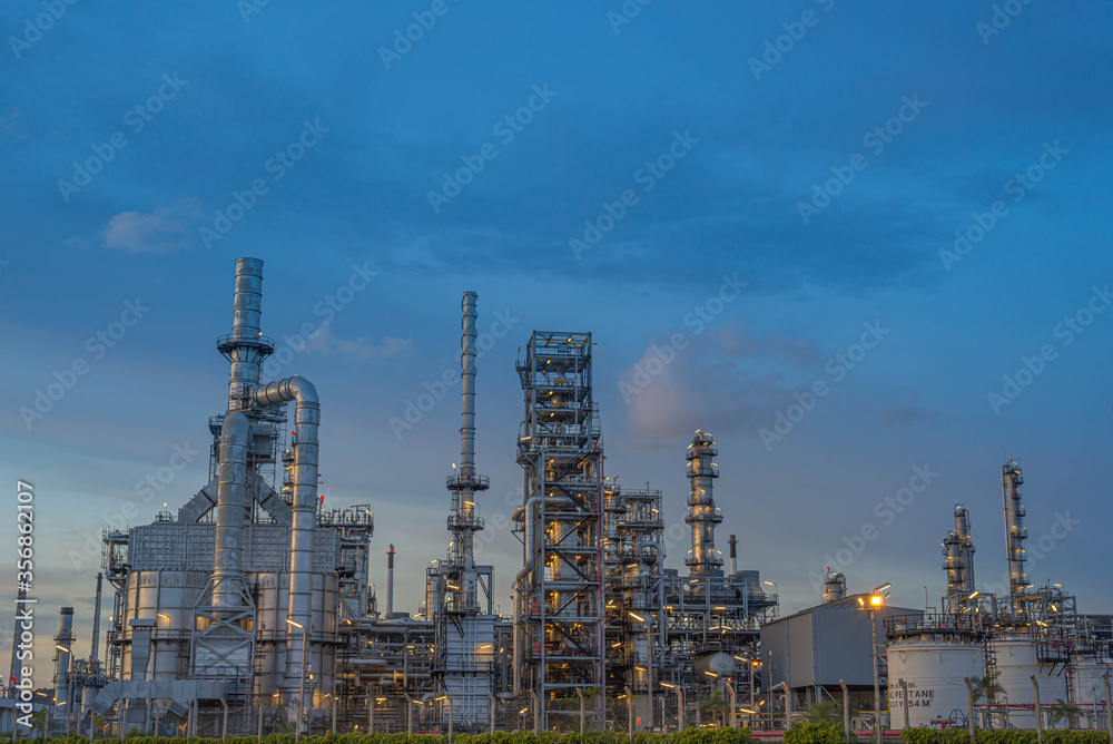 Obraz premium Oil refining export business